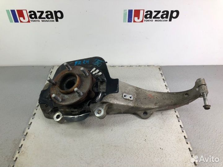 Ступица кулак передний прав Infiniti M Q70 Y51 2WD