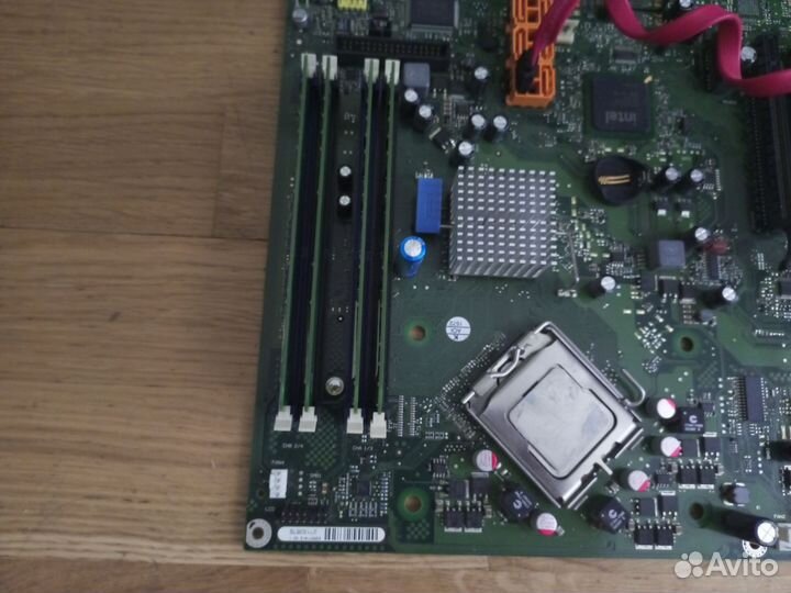 Материнская плата