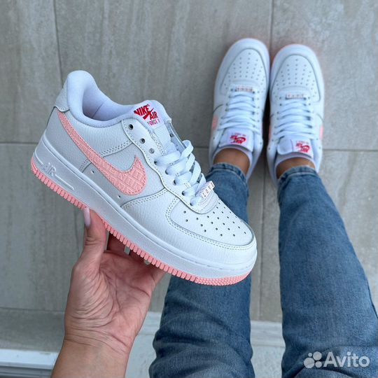 Кроссовки Nike air Force белые женские