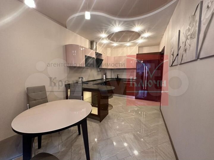 3-к. квартира, 86 м², 11/18 эт.