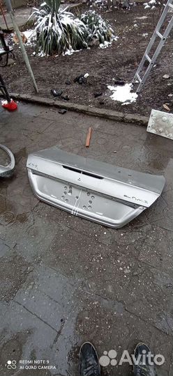 Продается,задняя дверь, багажник