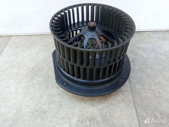 Моторчик печки Ford Galaxy 1 7M0819021