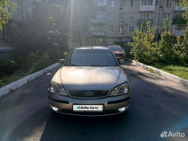 Ford Mondeo 1.8 МТ, 2005, 215 200 км