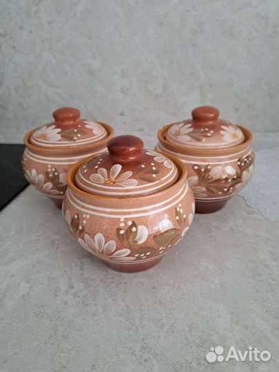 Горшочки глиняные