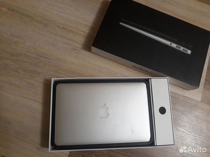 Apple MacBook Air 11