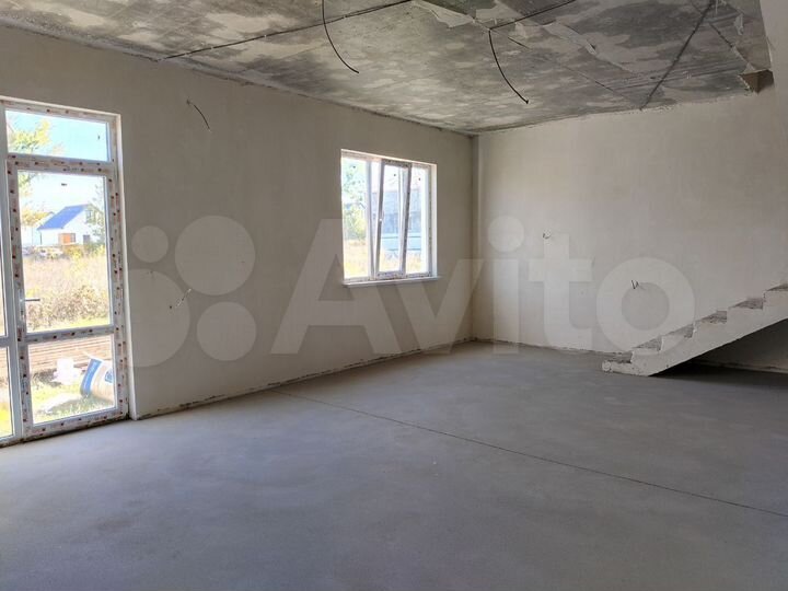 Дом 160 м² на участке 6 сот.