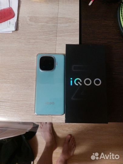 Vivo iQOO Z9 Turbo, 12/256 ГБ