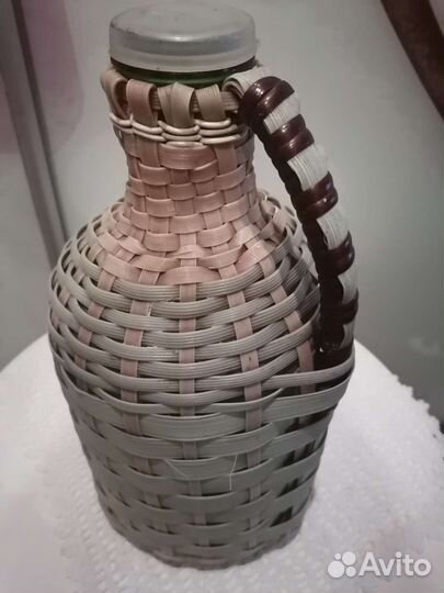 Кувшин в оплетке