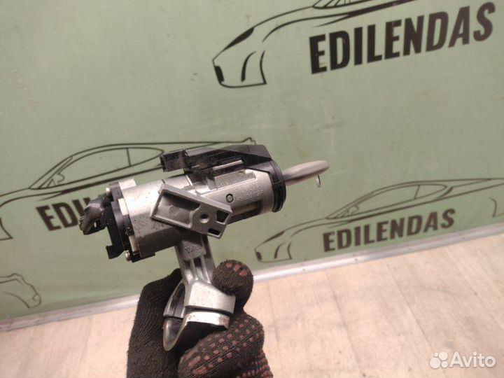 Замок зажигания Toyota Corolla E12 / 120 2001-2007