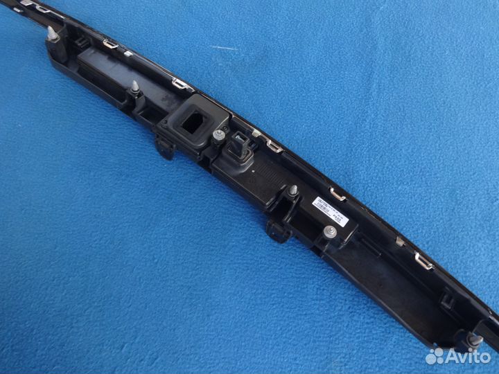 Ручка багажника бмв Ф07 BMW F07 Gran-turizmo