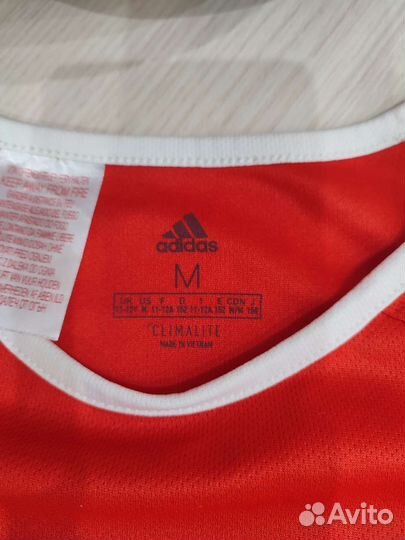 Футболка adidas