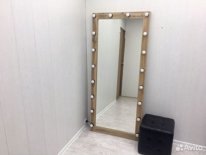 Зеркало с подсветкой