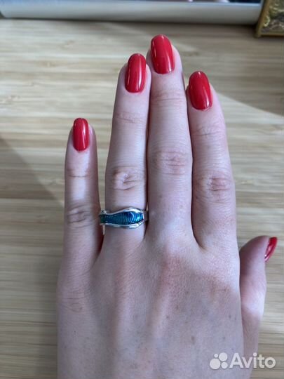 Серебряное кольцо