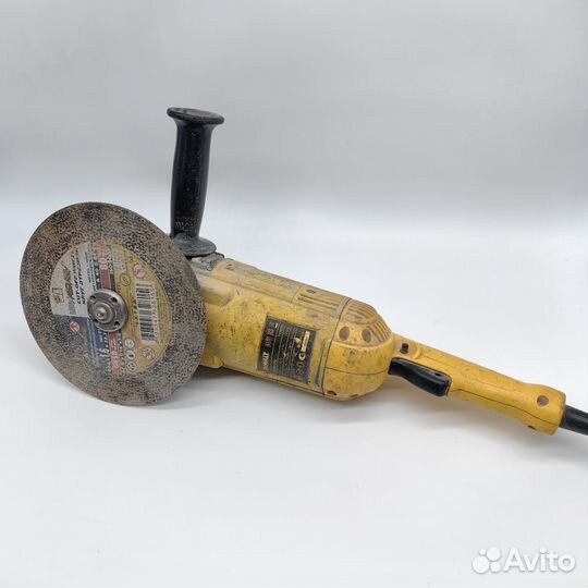 Угловая шлифмашина dewalt D 28490-Liru