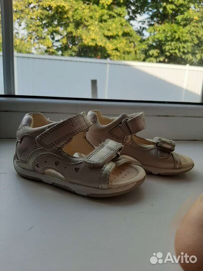 Босоножки для девочки 20
