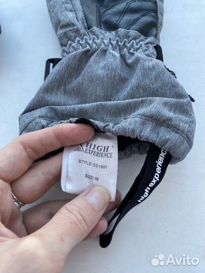 Горнолыжные перчатки женские М