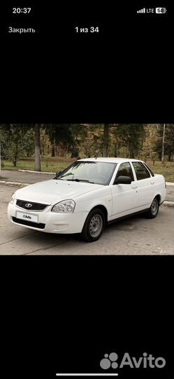 Капот на Приору