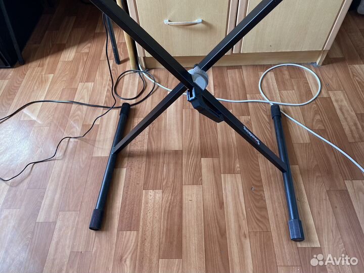 Синтезатор casio ct-x800 с подставкой