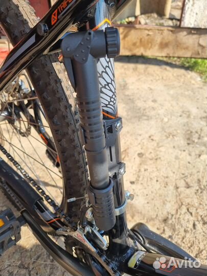 Велосипед GT Aggressor Comp 27.5