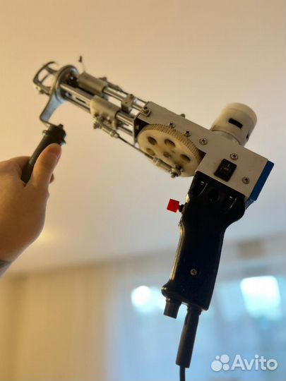 Пистолет для тафтинга