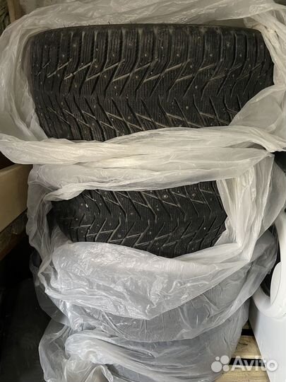 Sailun Ice Blazer Alpine 275/40 R20 и 315/35 R20