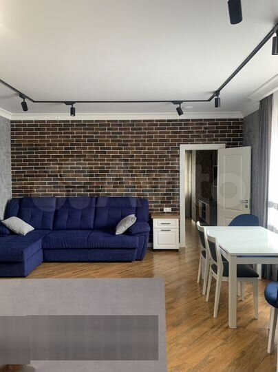 2-к. квартира, 63 м², 2/2 эт.