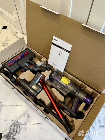 Пылесос Dyson v11s