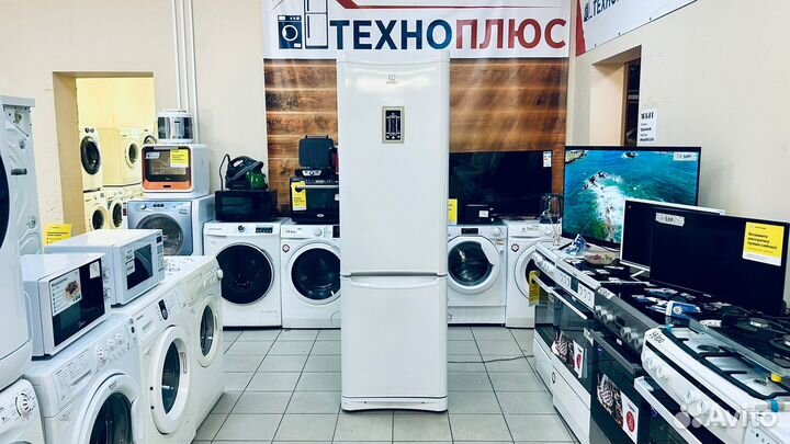 Холодильник Indesi