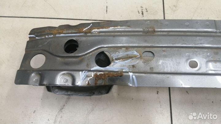 Усилитель заднего бампера Subaru Forester