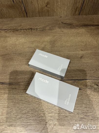 Чехлы Rhode Lip Case