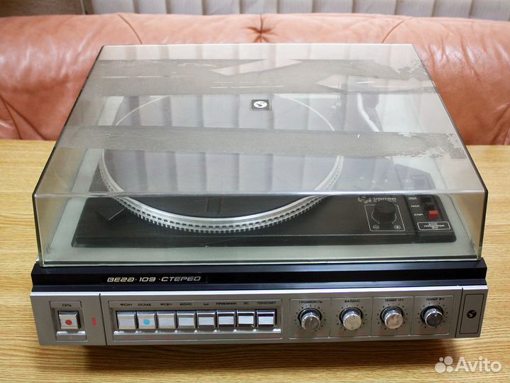 Вега-109-стерео. Лопнул пассик. 1988. СССР