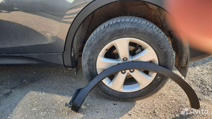 Накладка арки заднего левого крыла