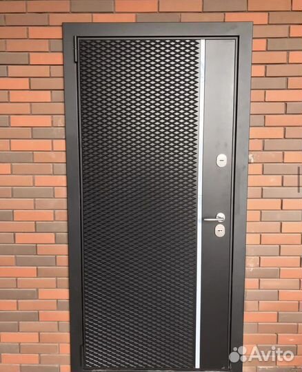 Обслуживание, монтаж и ремонт входных дверей