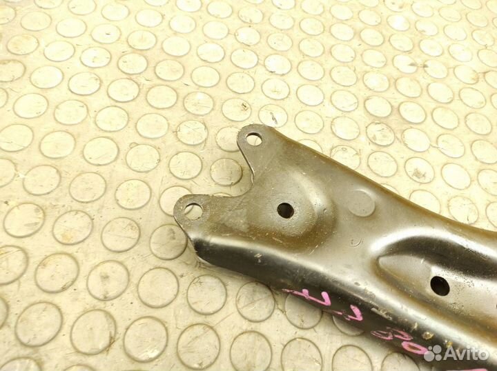 Рычаг передний правый Audi A3 8VA cxsa 1.4 TSI