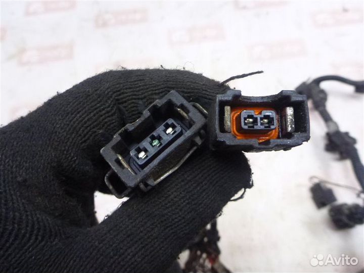 Проводка топливных форсунок Volkswagen Golf MK3