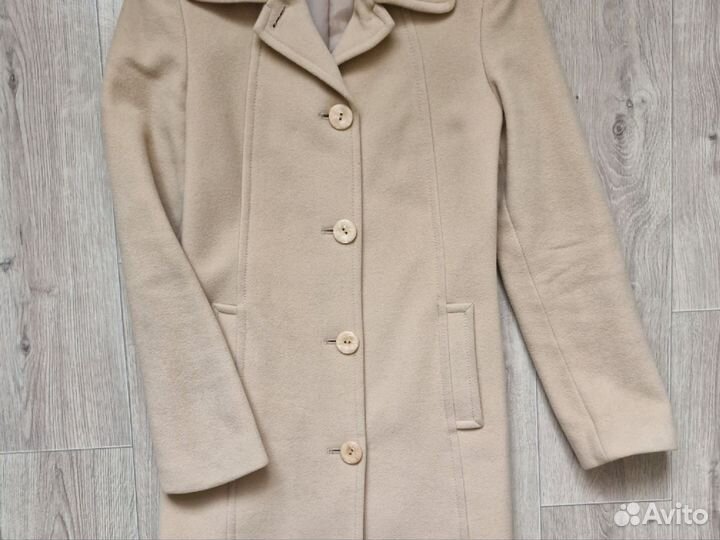 Пальто женское размер 40 42
