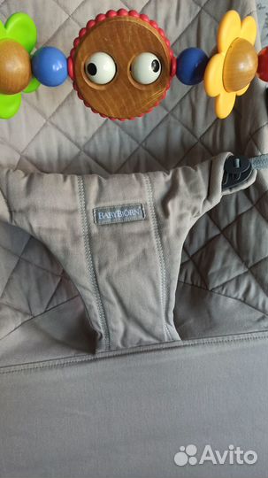 Кресло-шезлонг BabyBjorn Bliss, игрушка, чехлы