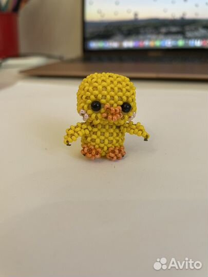 Цыпленок из бисера