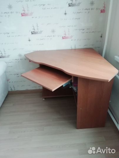 Компьютерный стол бу