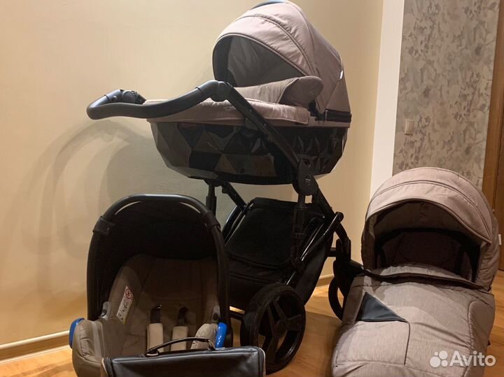 Коляска Junama Dimond 3 в 1