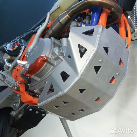 Защита картера arma Avantis Enduro pro