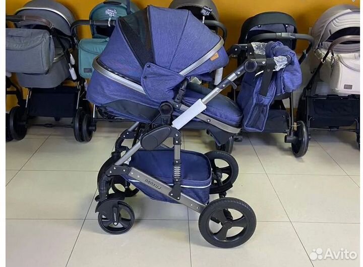 Коляска со склада