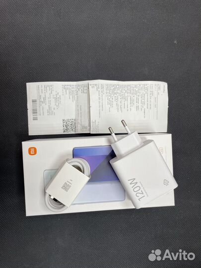 Xiaomi Redmi Note 13 Pro+, 8/256 ГБ