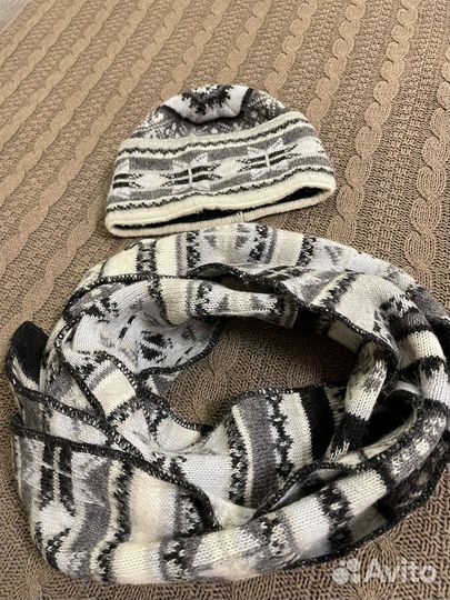 Комплект шапка и шарф женские