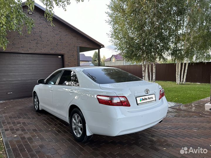 Toyota Camry 2.4 AT, 2010, 210 000 км