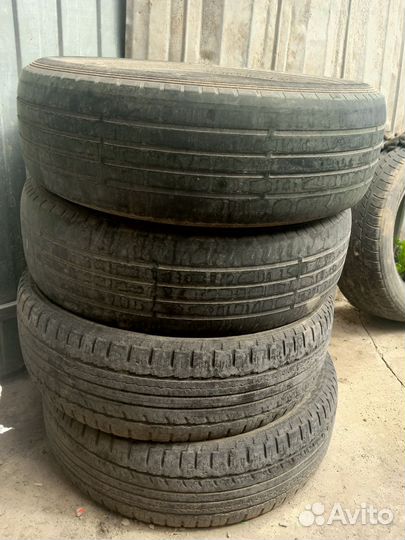 Dunlop Grandtrek ST30 225/65 R17 102