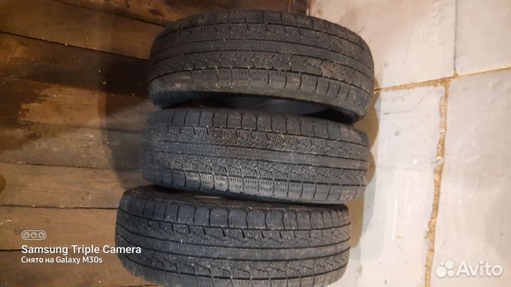 Roadstone Classe Premiere 185/65 R15 50R