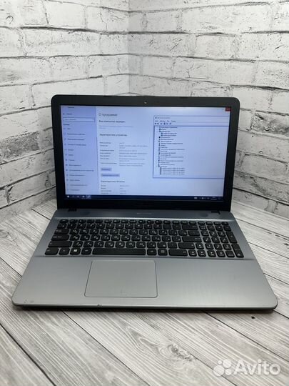 Отличный Asus- i3 6006 / 920MX