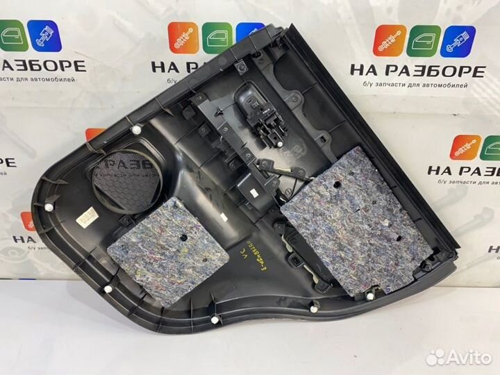 Обшивка двери задняя левая Mitsubishi Outlander