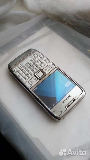 Телефон Nokia E71-2 для коллекционеров